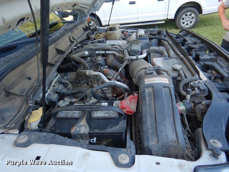 image for item DM6435 2014 Ford F450 Super Duty  Crew Cab flatbed truck