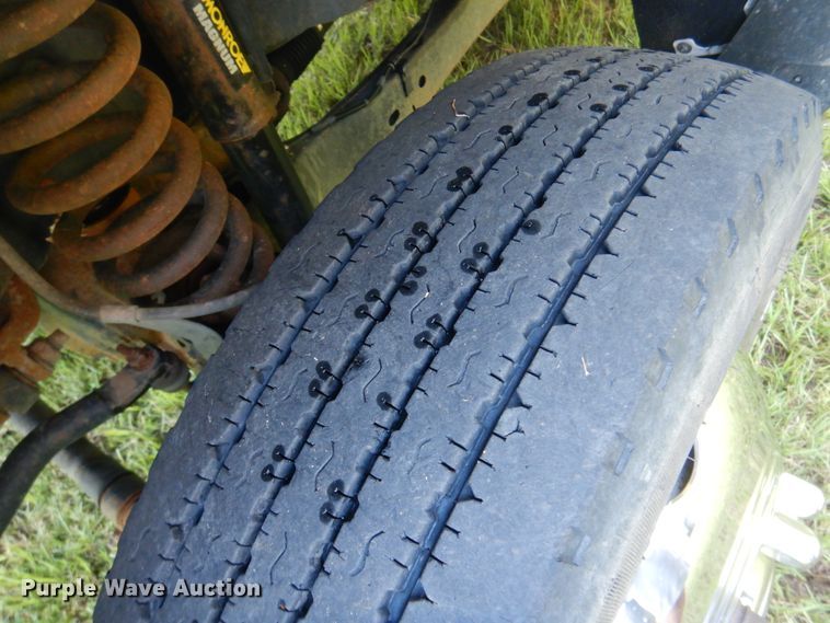 image for item DM6435 2014 Ford F450 Super Duty  Crew Cab flatbed truck