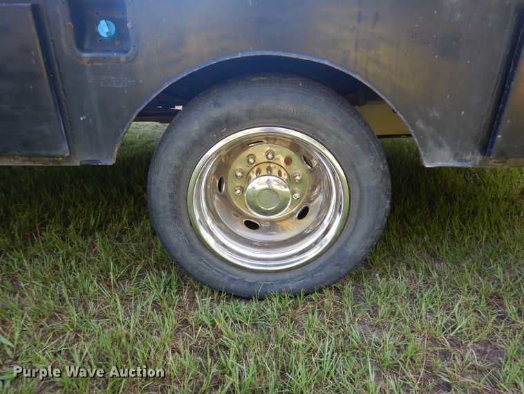 image for item DM6435 2014 Ford F450 Super Duty  Crew Cab flatbed truck