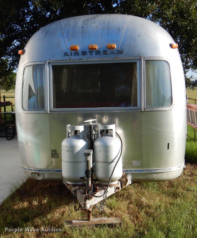 image for item DM6436 1975 Airstream Overlander  camper
