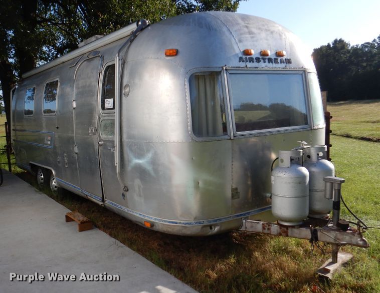 image for item DM6436 1975 Airstream Overlander  camper
