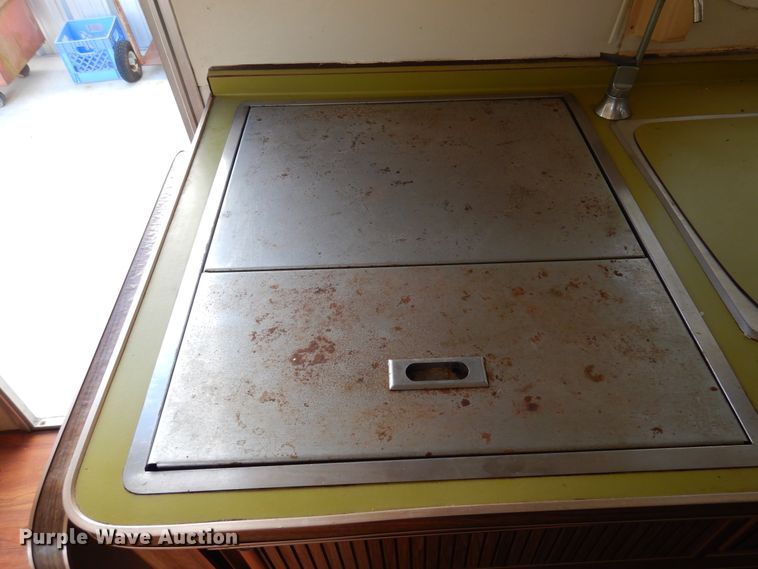 image for item DM6436 1975 Airstream Overlander  camper