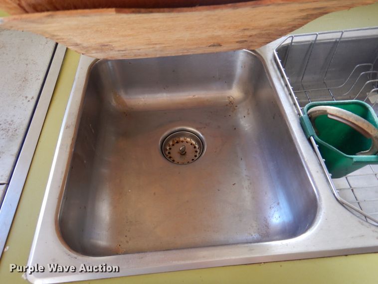 image for item DM6436 1975 Airstream Overlander  camper