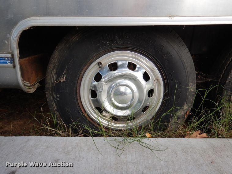 image for item DM6436 1975 Airstream Overlander  camper