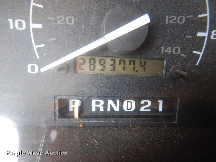 image for item DM6437 1996 Ford Bronco XLT  SUV