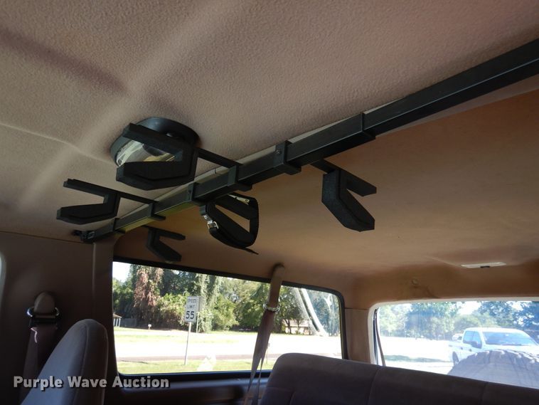 image for item DM6437 1996 Ford Bronco XLT  SUV