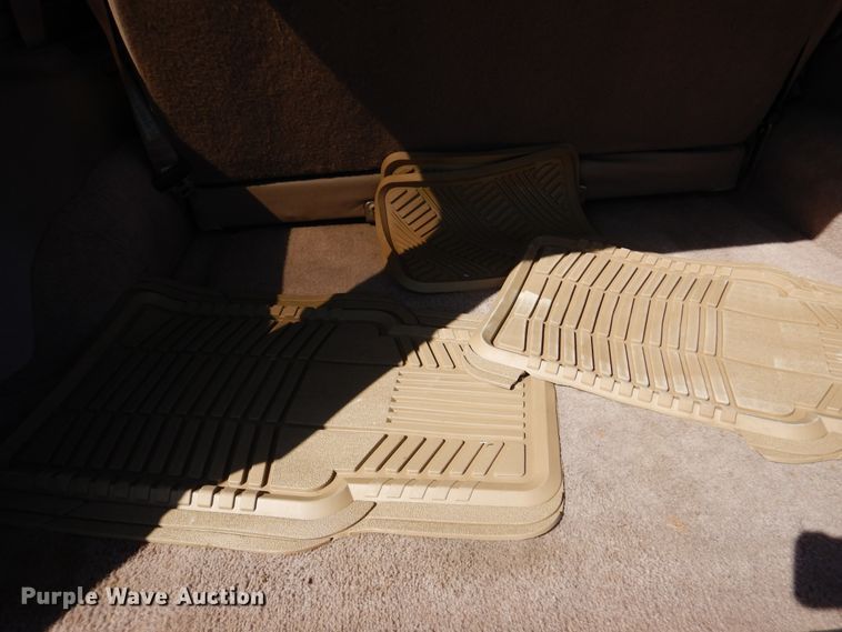 image for item DM6437 1996 Ford Bronco XLT  SUV