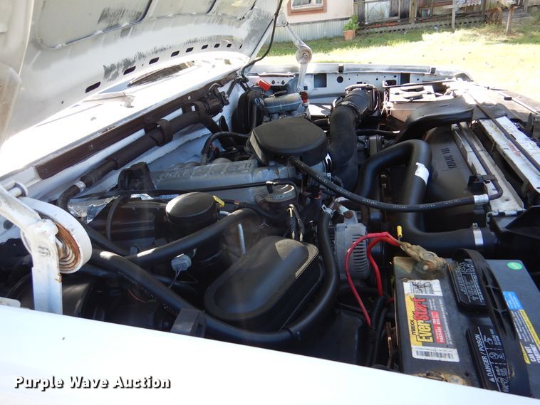 image for item DM6437 1996 Ford Bronco XLT  SUV