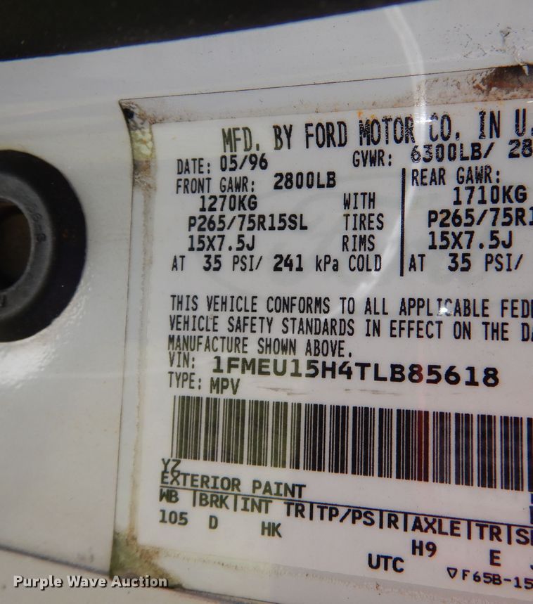 image for item DM6437 1996 Ford Bronco XLT  SUV