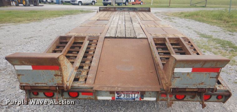 image for item HT9395 2005 Interstate 20DT  equipment trailer