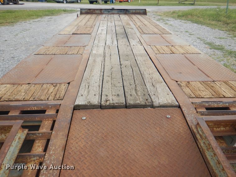 image for item HT9395 2005 Interstate 20DT  equipment trailer