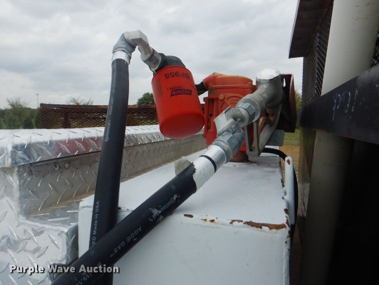 image for item HT9421 2006 Ford F650 Super Duty XLT  flatbed truck