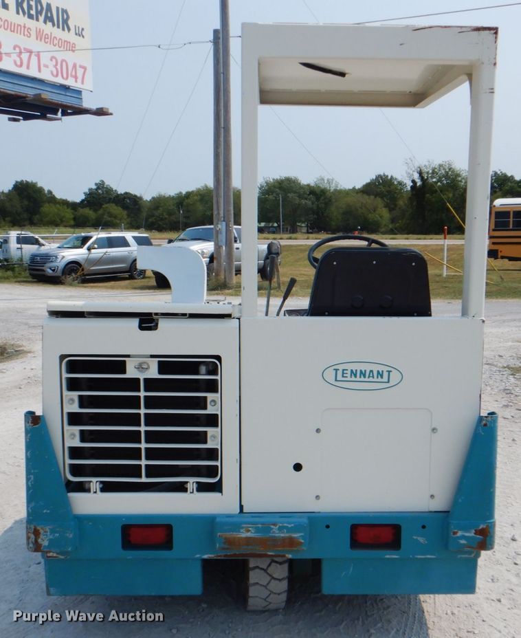 image for item HT9432 Tennant 365  sweeper