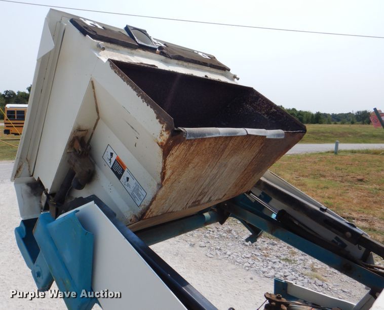 image for item HT9432 Tennant 365  sweeper