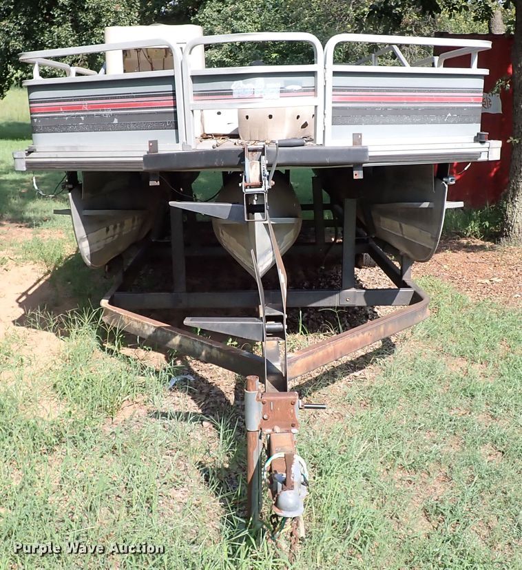 image for item IN9597 1989 Bass Buggy  pontoon boat