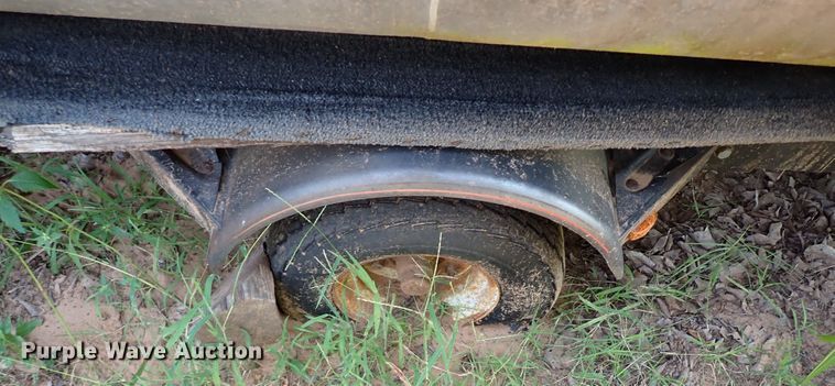 image for item IN9597 1989 Bass Buggy  pontoon boat