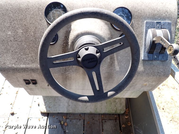 image for item IN9597 1989 Bass Buggy  pontoon boat