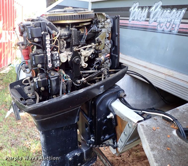 image for item IN9597 1989 Bass Buggy  pontoon boat