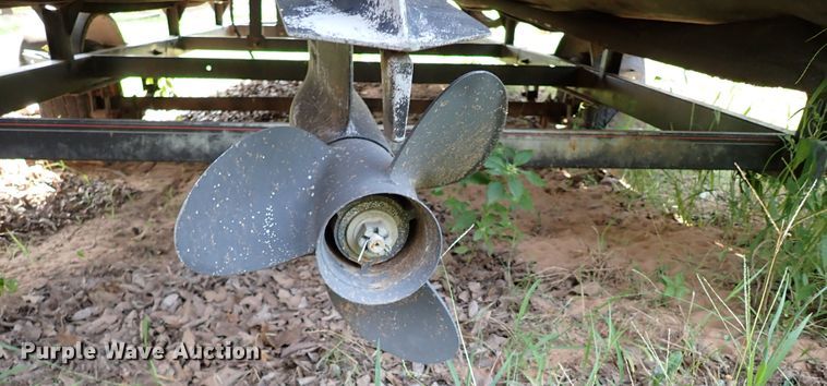 image for item IN9597 1989 Bass Buggy  pontoon boat