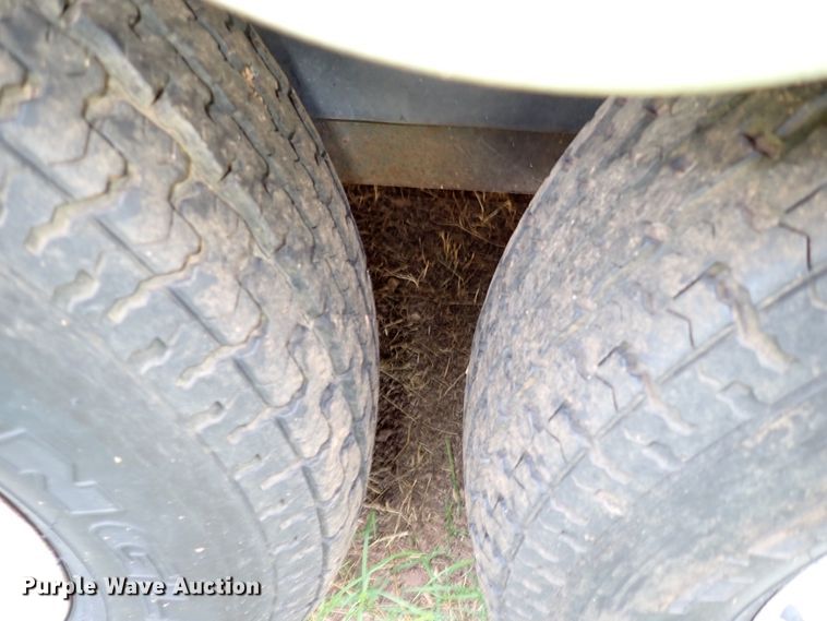 image for item IN9599 2003 R-Vision Trail-Lite  camper