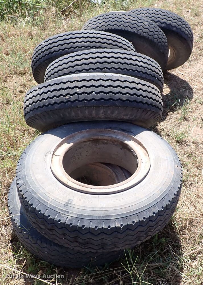 image for item IN9648 (8) 7.50-15 tires