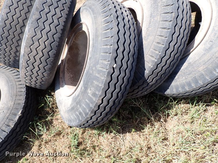 image for item IN9648 (8) 7.50-15 tires