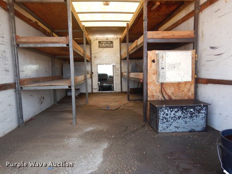 image for item IP9533 1997 GMC Savana G3500  box truck