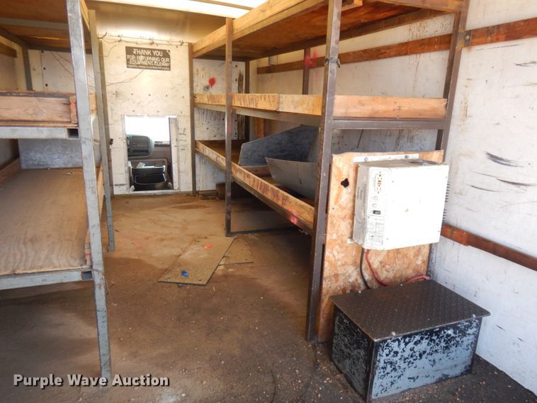 image for item IP9533 1997 GMC Savana G3500  box truck