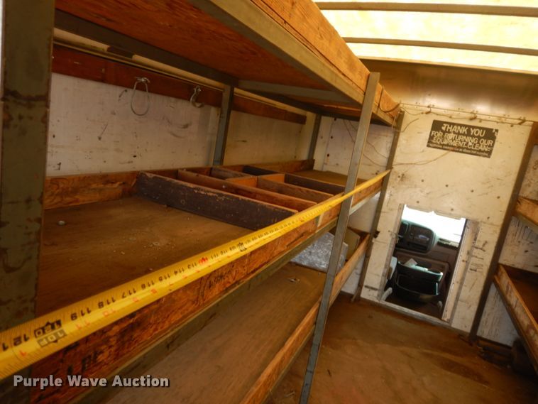 image for item IP9533 1997 GMC Savana G3500  box truck