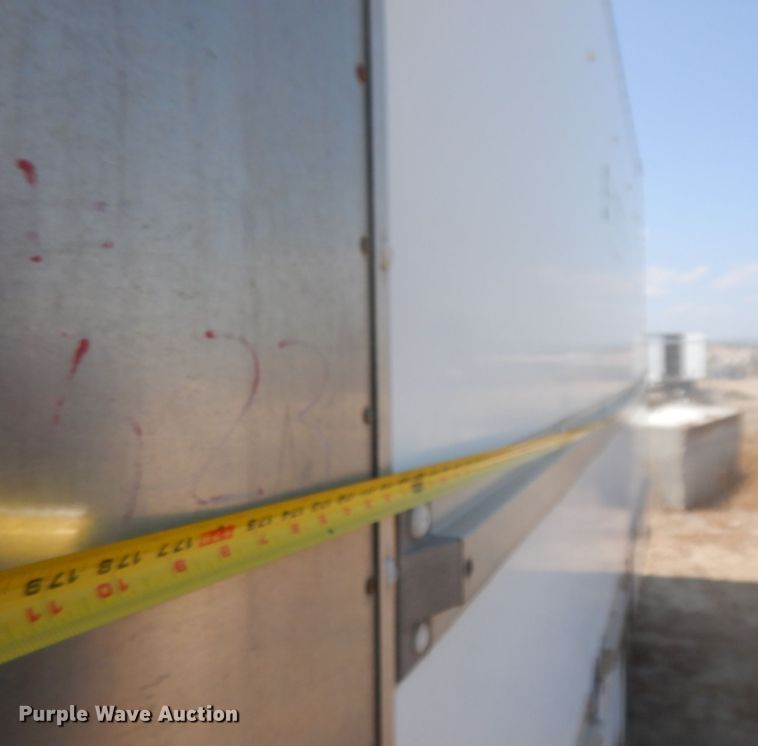 image for item IP9533 1997 GMC Savana G3500  box truck