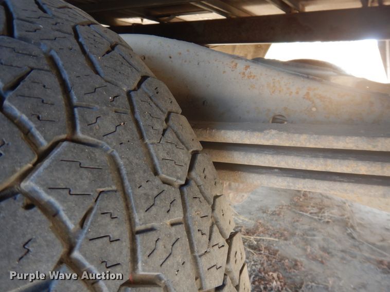 image for item IP9533 1997 GMC Savana G3500  box truck