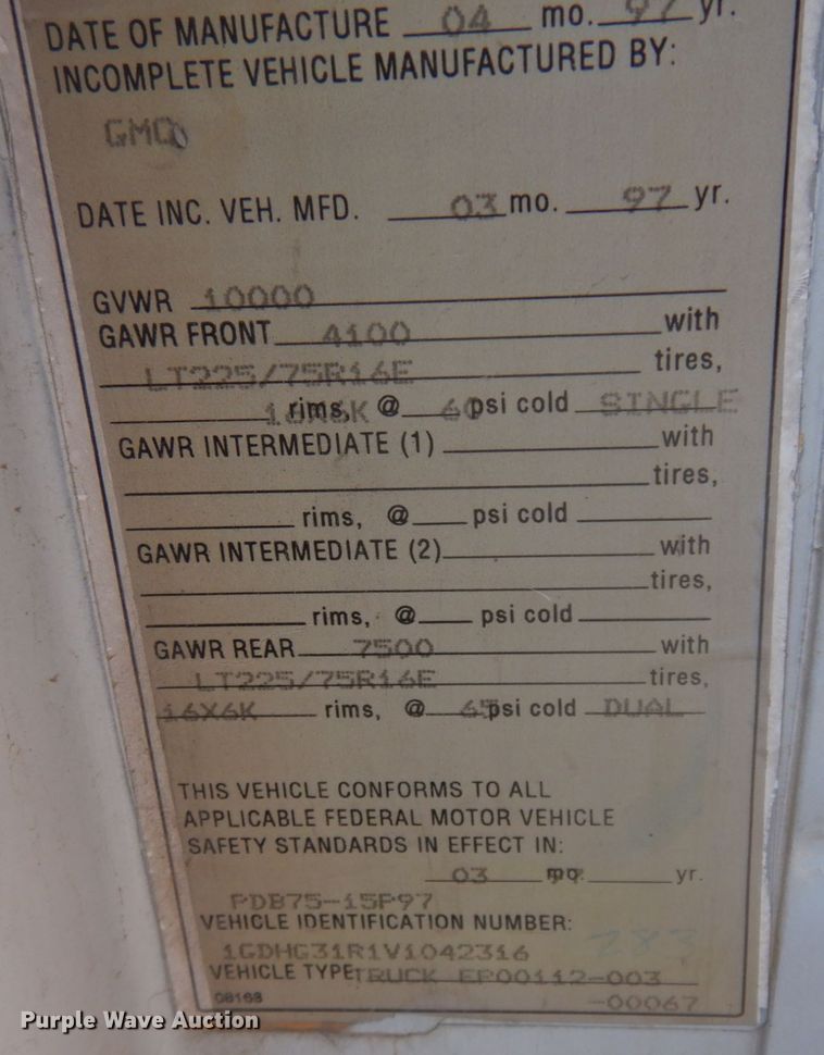 image for item IP9533 1997 GMC Savana G3500  box truck