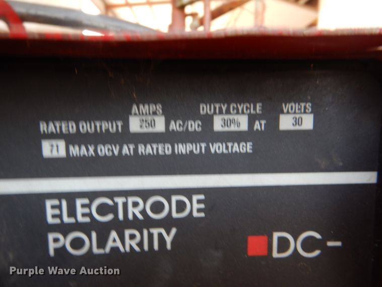 image for item IR9074 Lincoln Idealarc 250  welder