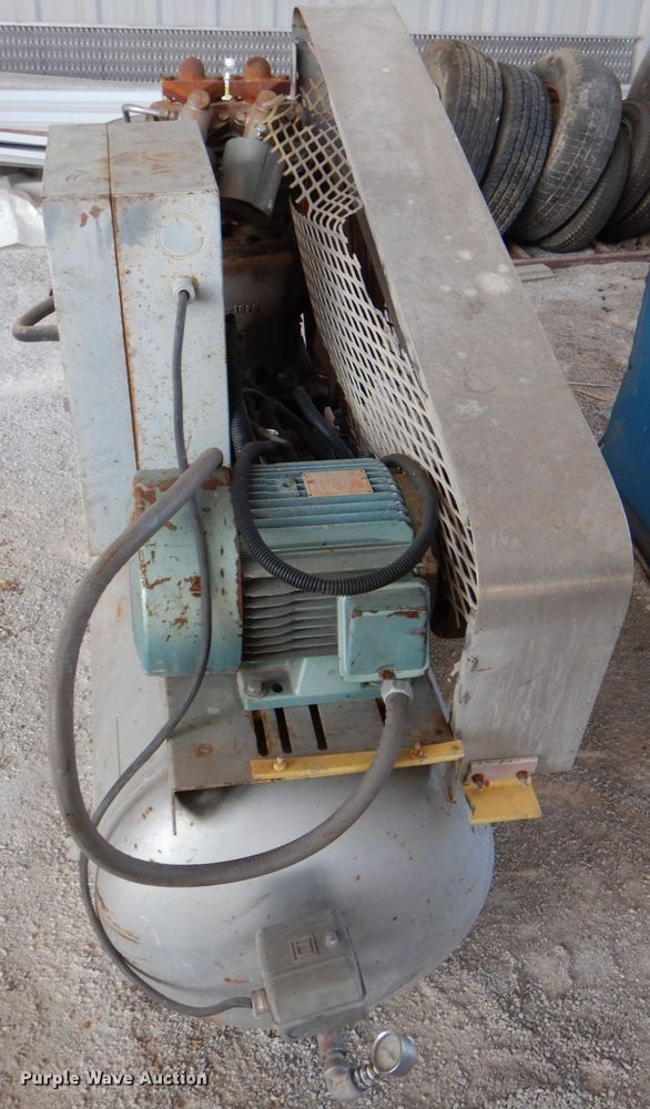 image for item IR9076 1966 Kargard  air compressor