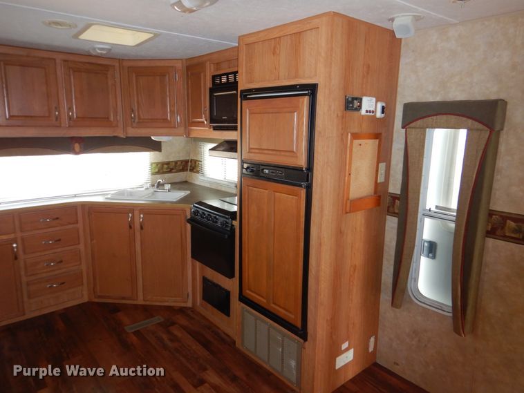 image for item IR9077 2007 Jayco Jay Flight  camper