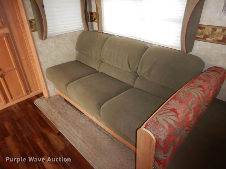 image for item IR9077 2007 Jayco Jay Flight  camper