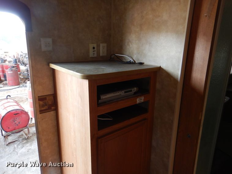 image for item IR9077 2007 Jayco Jay Flight  camper