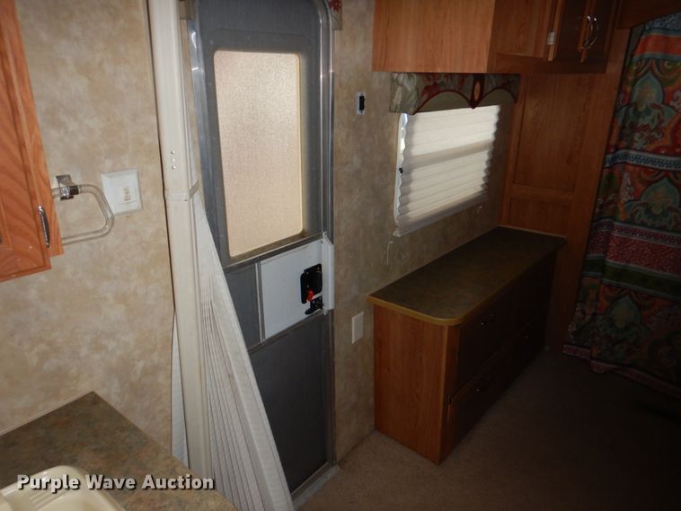 image for item IR9077 2007 Jayco Jay Flight  camper