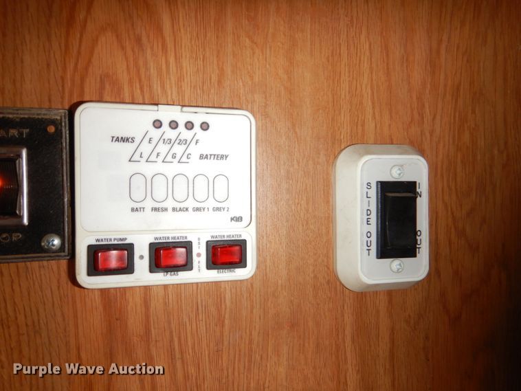 image for item IR9077 2007 Jayco Jay Flight  camper