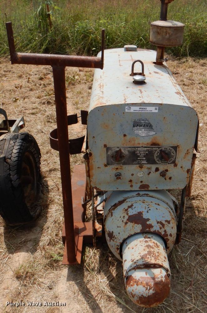image for item IR9082 1960 Lincoln SA-200  welder