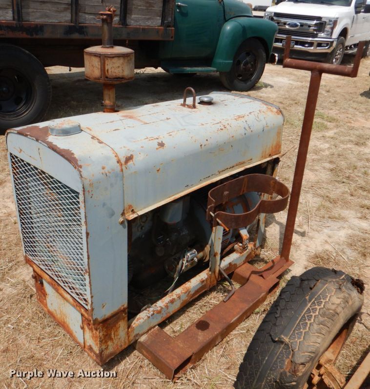 image for item IR9082 1960 Lincoln SA-200  welder