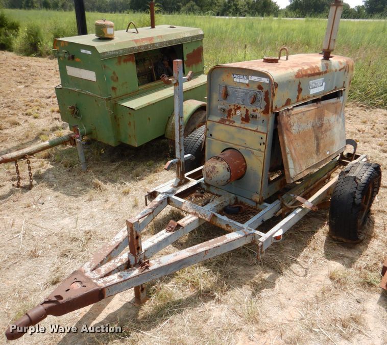 image for item IR9083 Lincoln SA-200  welder