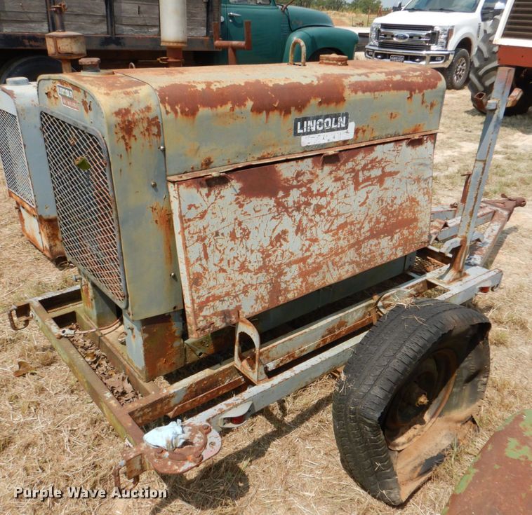 image for item IR9083 Lincoln SA-200  welder