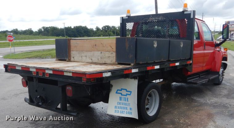 image for item IT9247 2006 Chevrolet C5500  flatbed truck
