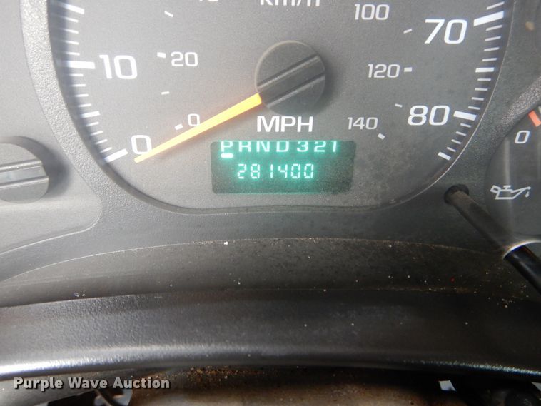 image for item IT9247 2006 Chevrolet C5500  flatbed truck