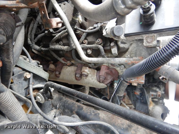 image for item IT9247 2006 Chevrolet C5500  flatbed truck