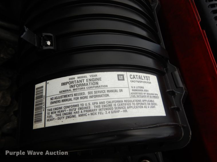 image for item IT9247 2006 Chevrolet C5500  flatbed truck