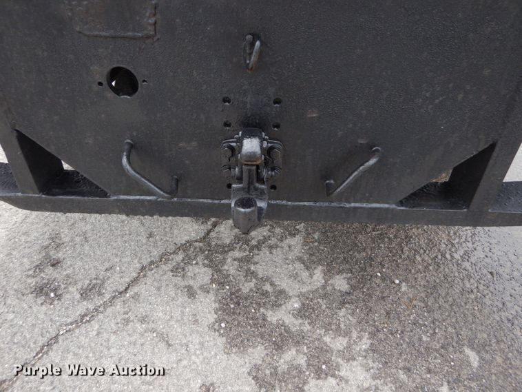 image for item IT9247 2006 Chevrolet C5500  flatbed truck