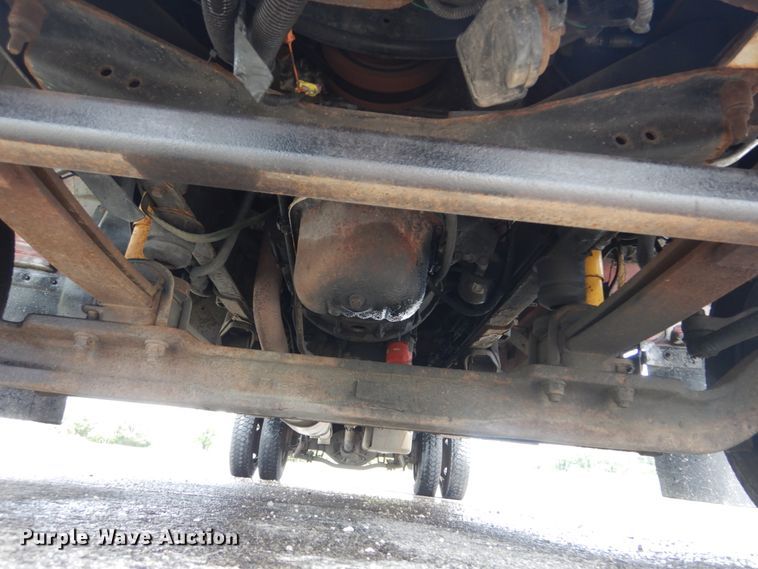 image for item IT9247 2006 Chevrolet C5500  flatbed truck