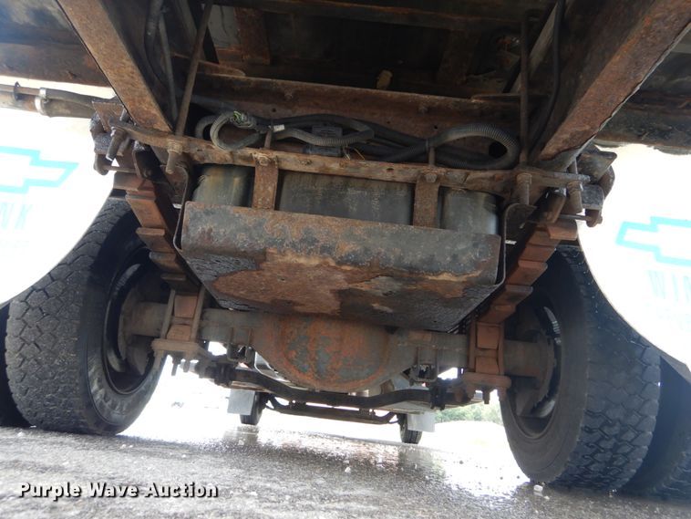 image for item IT9247 2006 Chevrolet C5500  flatbed truck